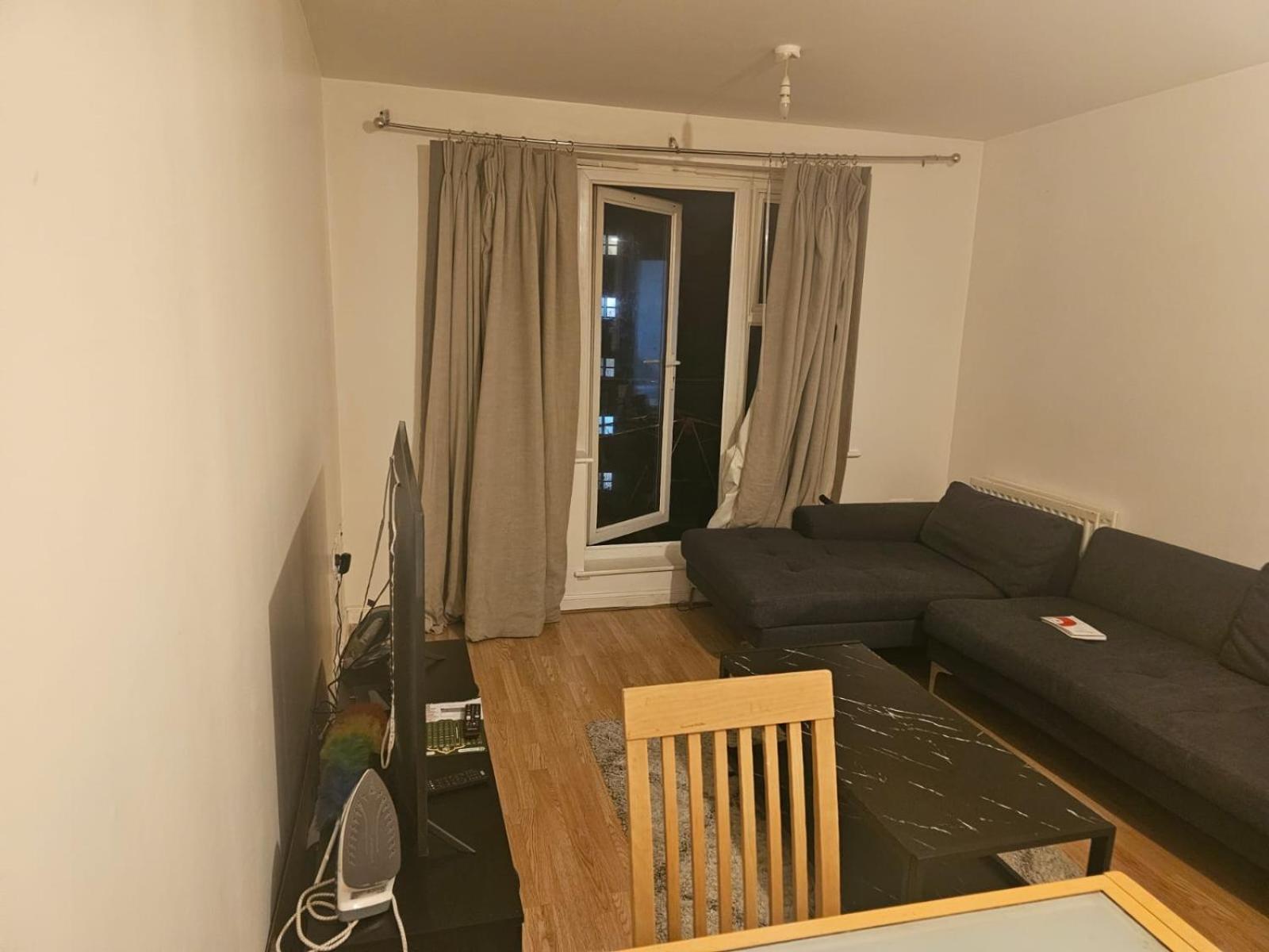 Big Double Room With Bathroom In 2 Bedroom Flat Kitchen Is Shared Harrow on the Hill Exteriör bild