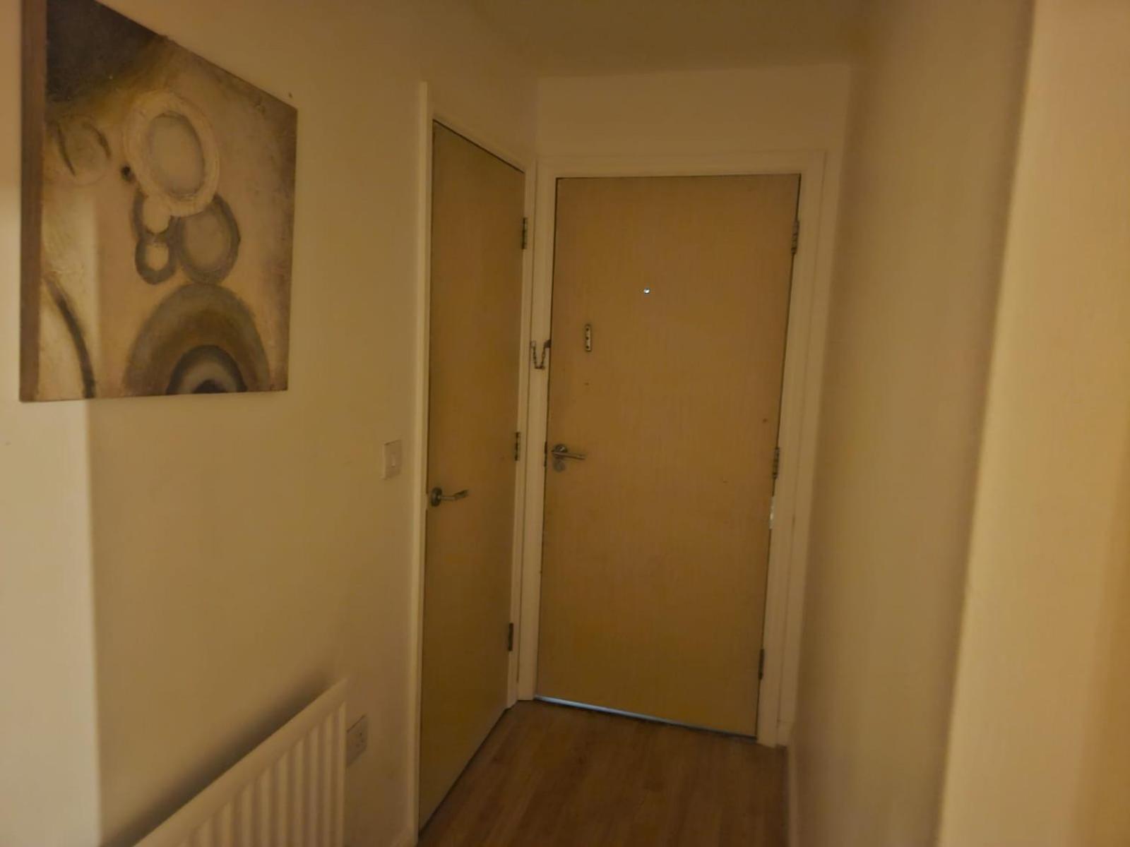 Big Double Room With Bathroom In 2 Bedroom Flat Kitchen Is Shared Harrow on the Hill Exteriör bild