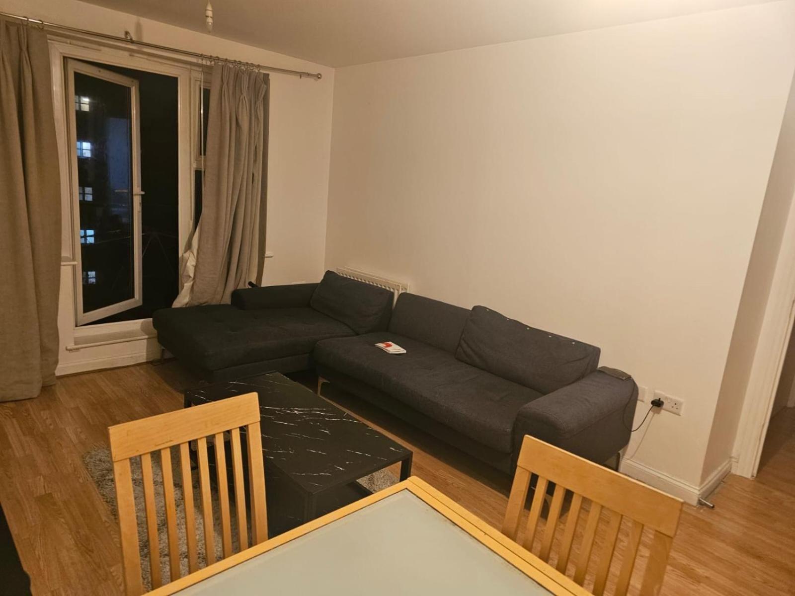 Big Double Room With Bathroom In 2 Bedroom Flat Kitchen Is Shared Harrow on the Hill Exteriör bild